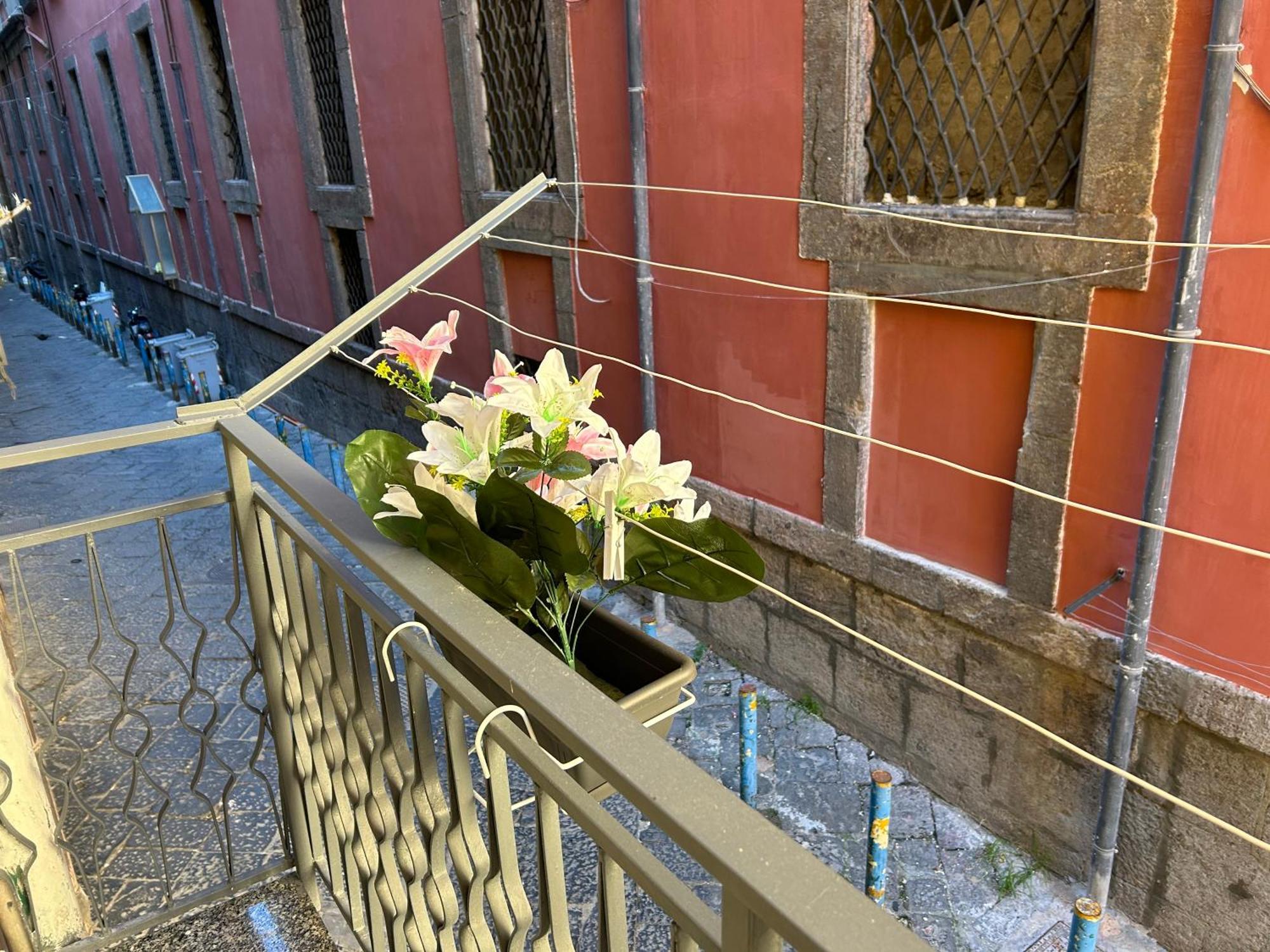 House Diva Apartment Naples Exterior photo